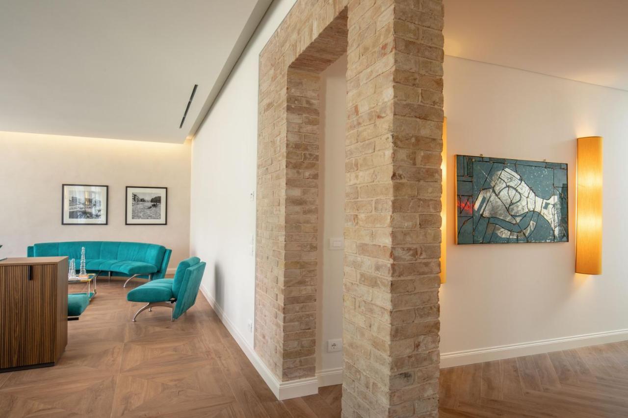 Daplace - Sardela Apartment Venesia Bagian luar foto